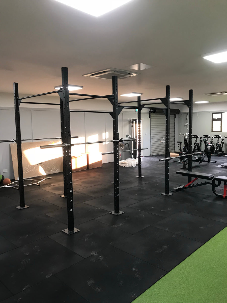 Freestanding rig Mac Strength gym equipment