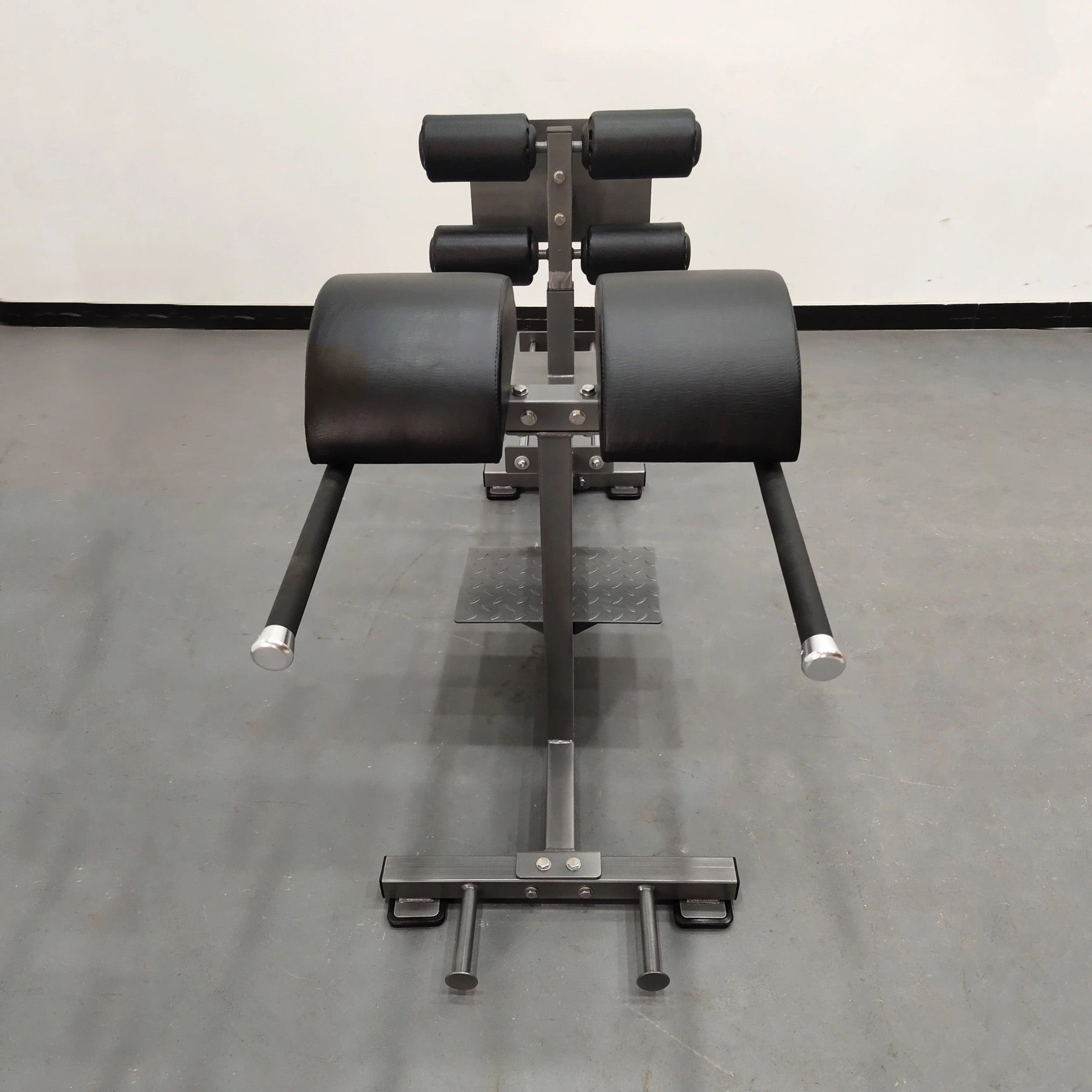 Glute Hamstring Developer (Free delivery UK & IRE) Matt black colour, first picture is exact black colour