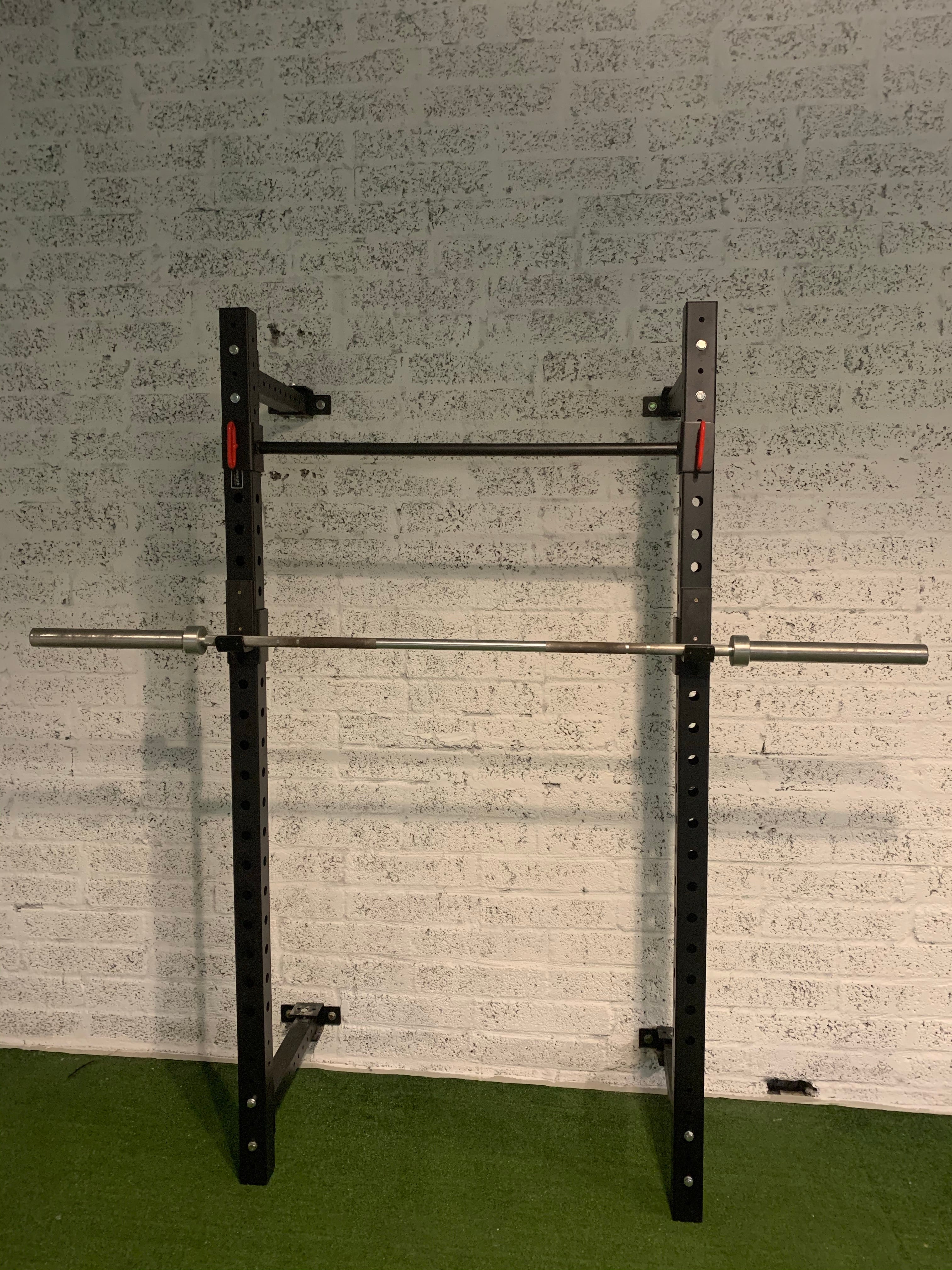 Folding squat rack