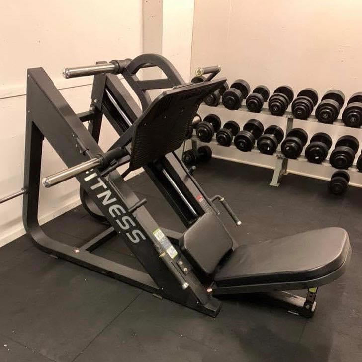 Commercial leg press
